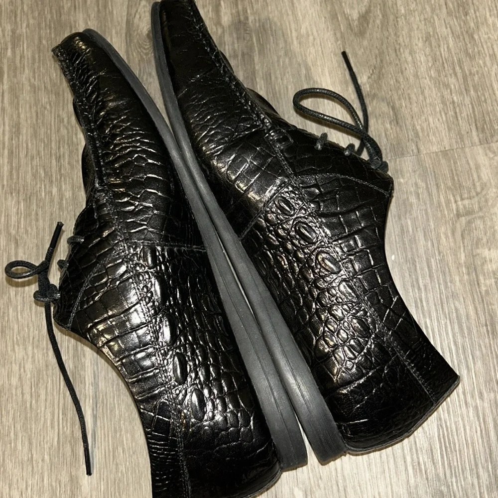 Crocodile Leather Shoes
